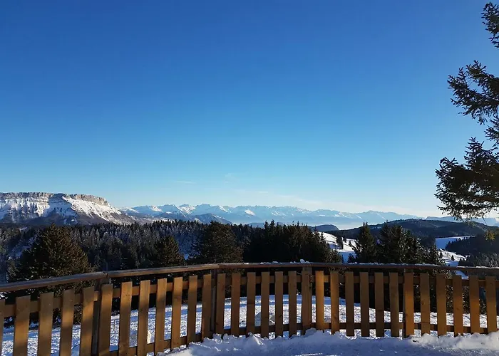 Le Gite De L'Antre Lacs